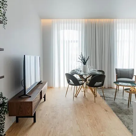 Almada 551 By Lovelystay Porto Exterior photo