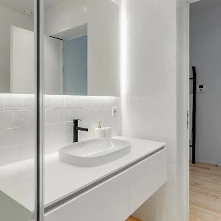 Almada 551 By Lovelystay Porto Exterior photo